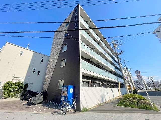 パークヒルズ新大阪willの外観