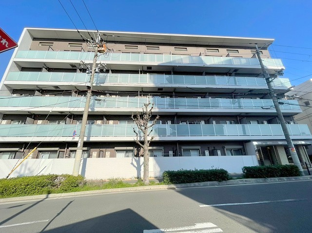 パークヒルズ新大阪willの外観