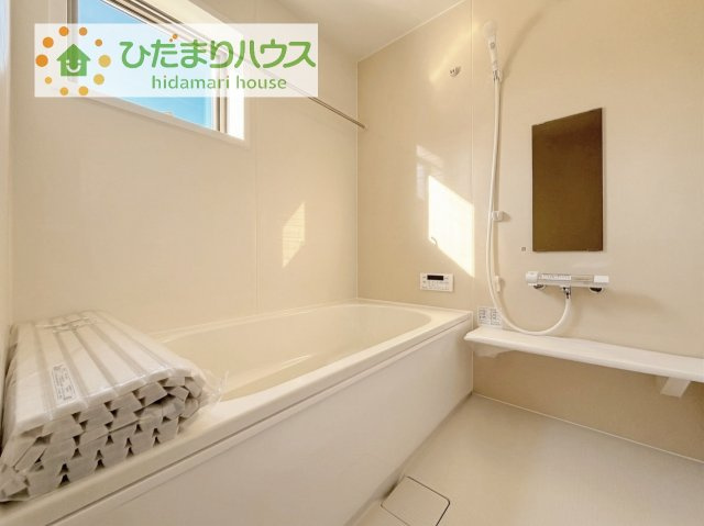 【浴室】 | 第1取手市ゆめみ野　新築戸建　2号棟 | 大人が足を伸ばしても十分な広さ！一人でゆっくりくつろぐ時間も大切です！