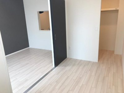 【内装】 | みつばつつじ | 室内