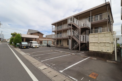 【駐車場】 | トリヴァンベール・鷹取
