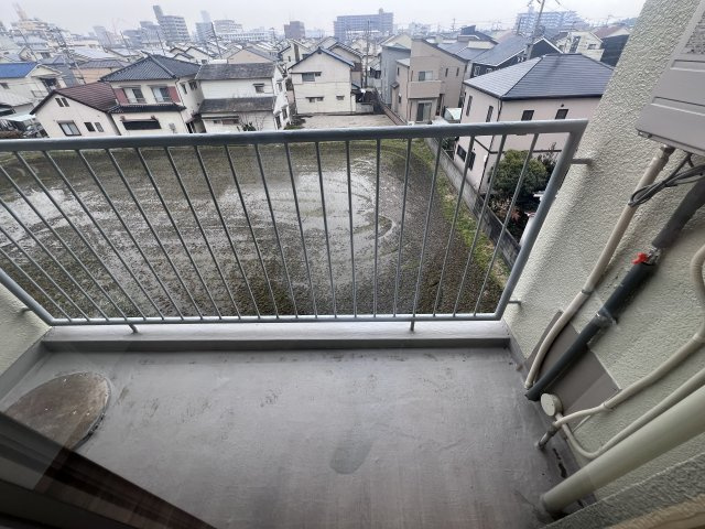 コーポ寿のバルコニー