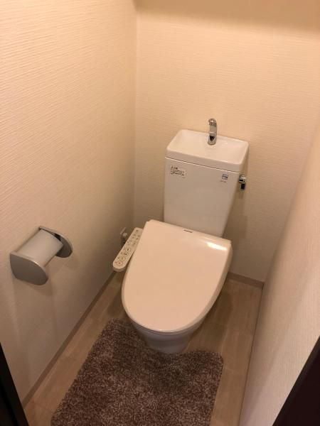 SWISS難波西
