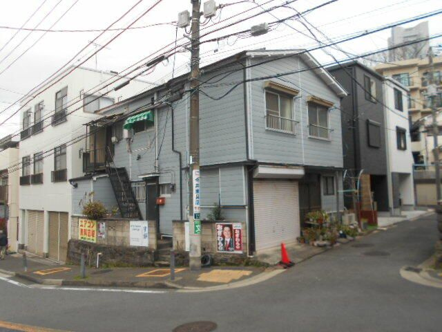 佐藤アパートの外観