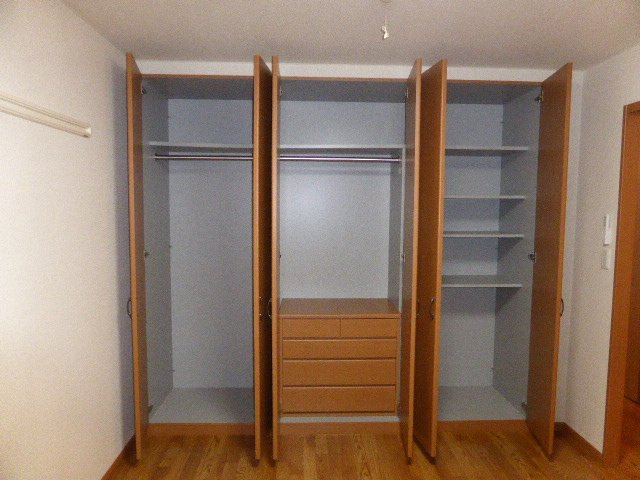 コンフォール恵Ⅱの収納|収納（洋室南側）