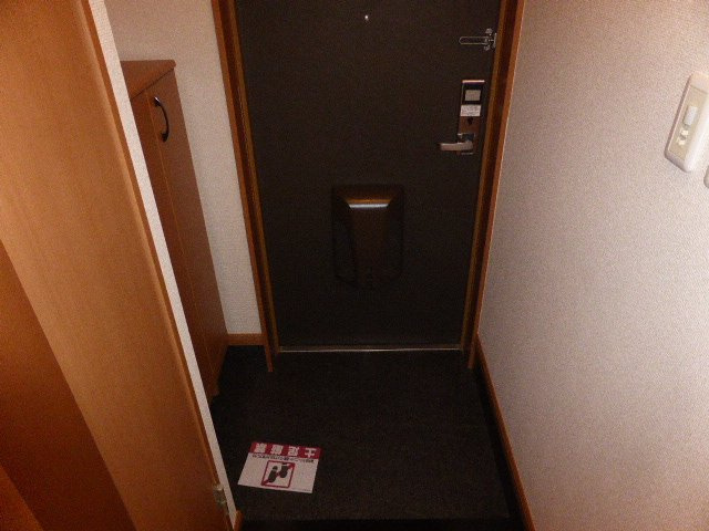 コンフォール恵Ⅱの玄関|玄関