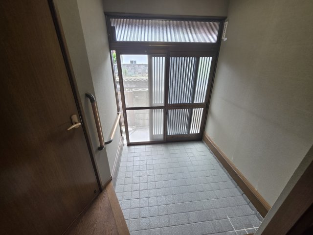姫路市木場中古戸建の玄関