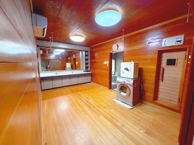 戸建　市川町澤の脱衣所