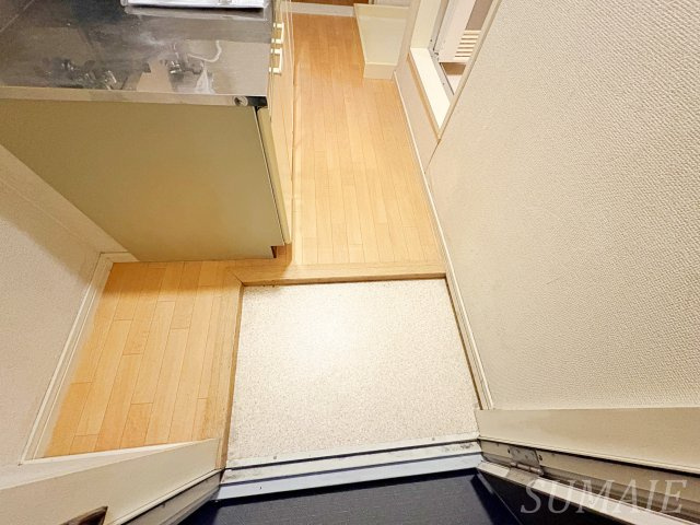 ココ・パームス・アライの玄関|落ち着いた玄関です