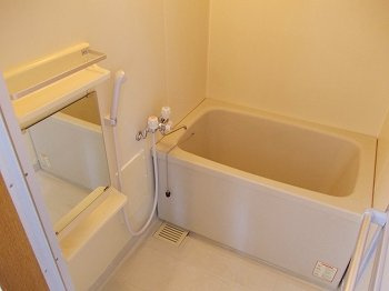 エクセル北門の浴室