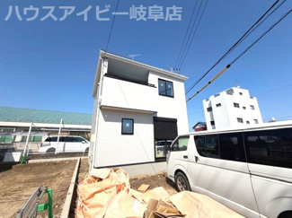 【外観】 | 岐阜市西川手新築建売全4棟！お車並列2台可能！最寄りのバス停徒歩5分！厚見小学校まで徒歩25分！ | 岐阜市西川手新築建売全4棟！お車並列2台可能！最寄りのバス停徒歩5分！厚見小学校まで徒歩25分！