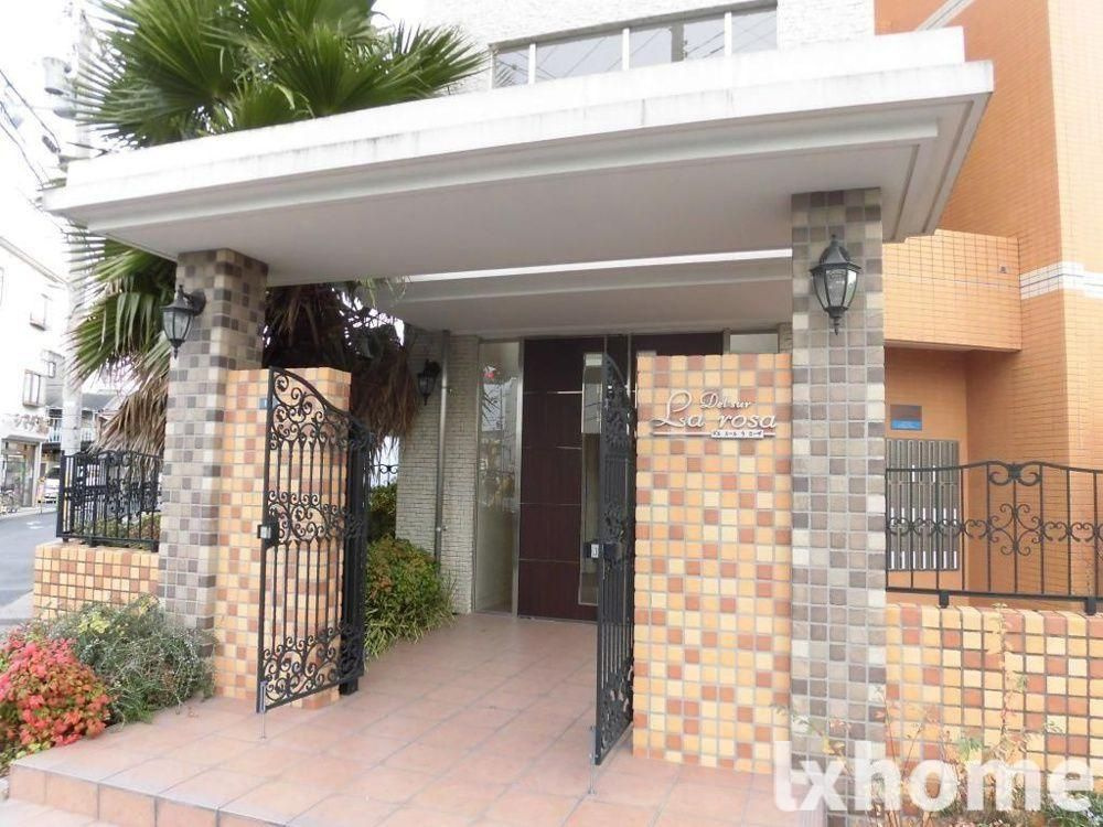 デル　スール　ラ　ローザのエントランス|落ち着いたエントランスです