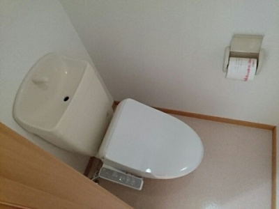 【トイレ】 | ヒロハウスＣ | 清潔感のあるトイレです