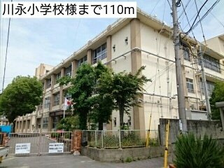 【周辺】 | コモド・ピアッツァⅠ | 川永小学校様まで110m