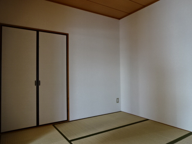 姫路市三左衛門堀東の町の賃貸マンションの寝室
