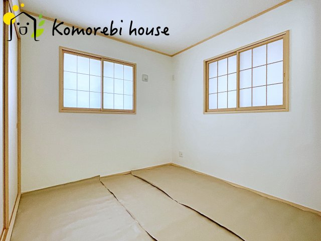 さいたま市北区日進町1728①　新築一戸建て　ミラスモシリーズ　01の和室|和室がひろがる居住スペース