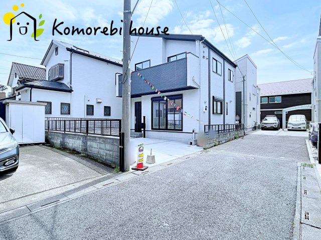 さいたま市北区日進町1728①　新築一戸建て　ミラスモシリーズ　01の前面道路含む現地写真|前面道路含む現地写真です