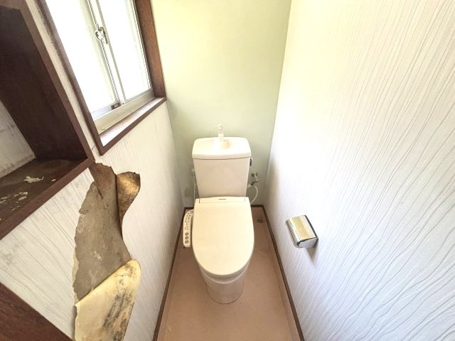 嬉戸建のトイレ