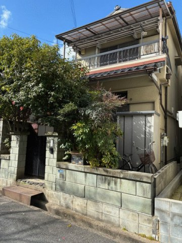 吹田市竹谷町　中古戸建の外観