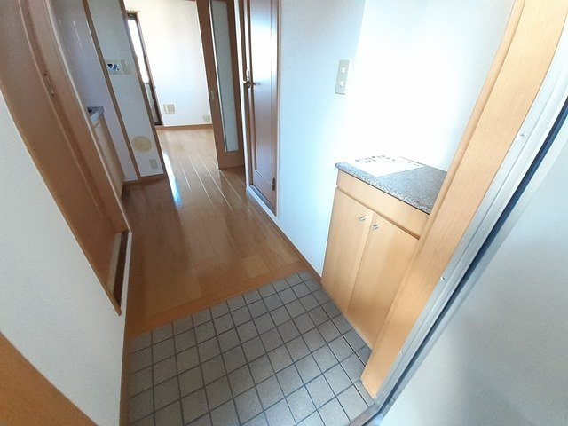 アヴェニュー谷川の玄関