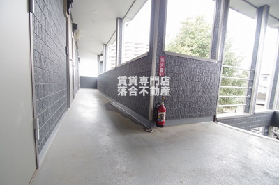 【エントランス】 | ポーラスター南橋本 | 清潔感あります♪