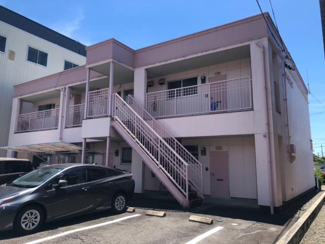 シャラハウスの駐車場|外観写真（昼）