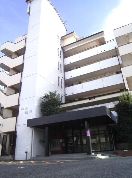 パビヨン徳川の外観