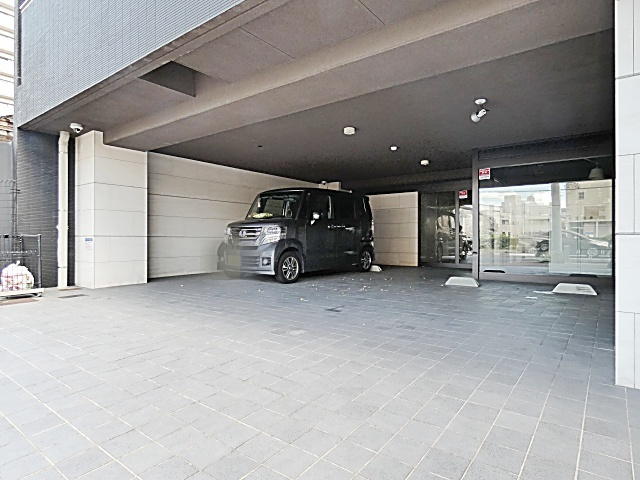 ラクロアの駐車場