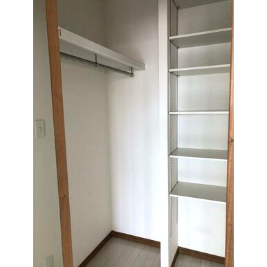 熊本市東区月出７丁目の賃貸マンションの収納