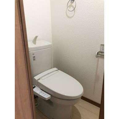 熊本市東区月出７丁目の賃貸マンションのトイレ