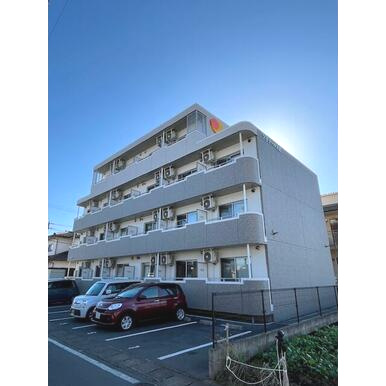 熊本市東区月出７丁目の賃貸マンションの外観
