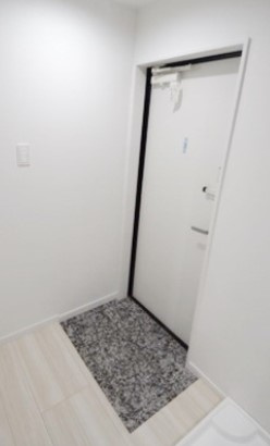 グランヒルズ豊春の玄関|別部屋参考写真となります