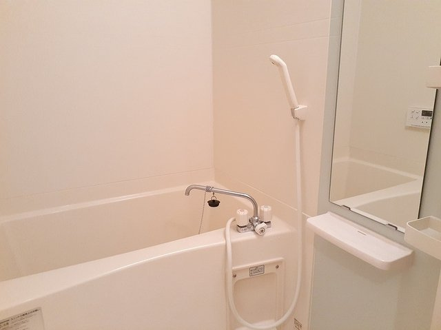 フレアビタシオンＡの浴室