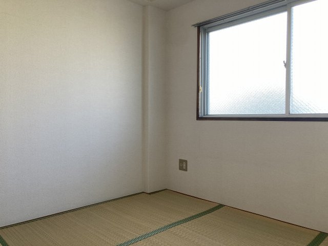 ジョイフル戸越の和室