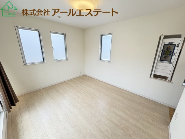 加古川市平岡町土山　JR「土山駅」徒歩15分の子供部屋