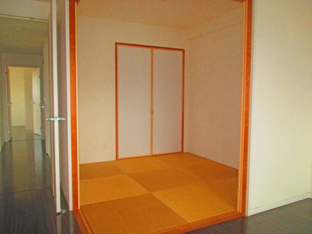 【和室】 | プレミスト沼津大手町 中古マンション EM06109 | プレミスト沼津大手町　和室4.5帖