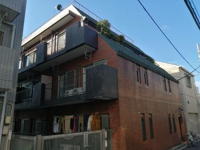 シャルム沢井の外観