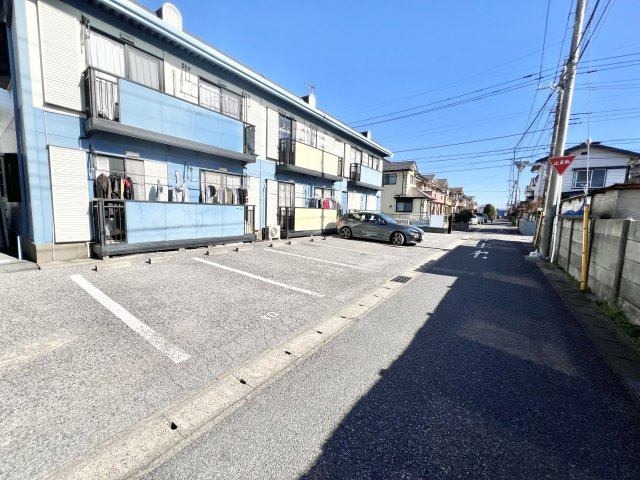 ヴィレッジサイトーの駐車場