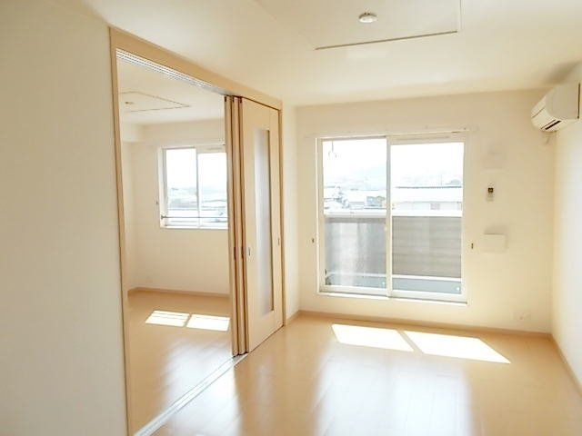 ル・シェル・ブルー　東館の居間・リビング