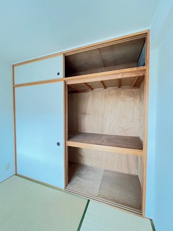 フローラ上ヶ原の収納