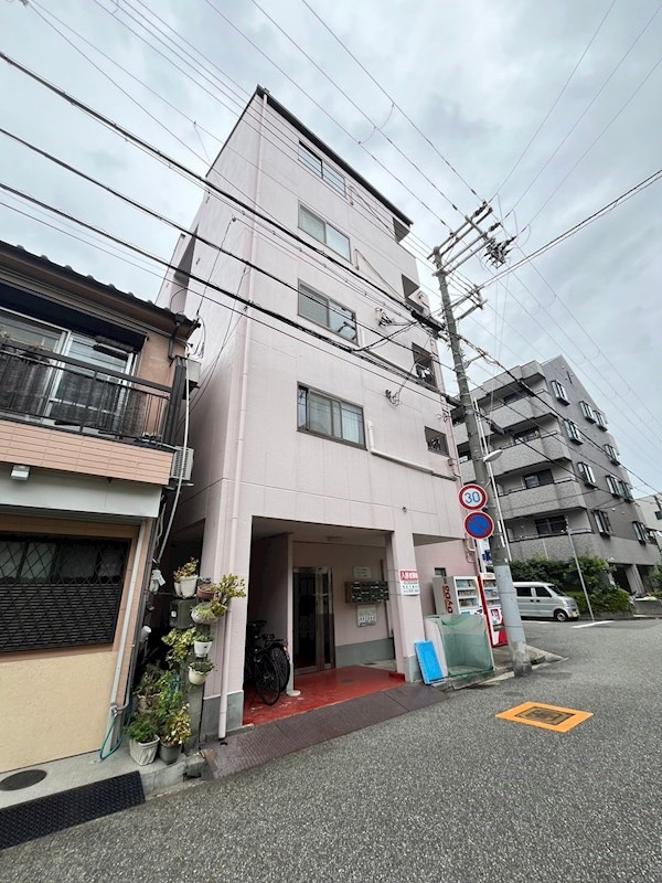 パークプレース鳴尾の外観