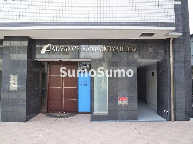 アドバンス三宮Ⅱライズのエントランス