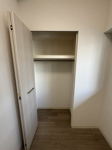 プレサンス兵庫駅前の収納