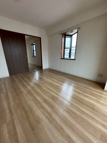 フォルチューナ芦屋の洋室