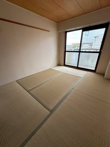 フォルチューナ芦屋の和室