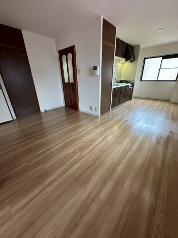 フォルチューナ芦屋の居間・リビング