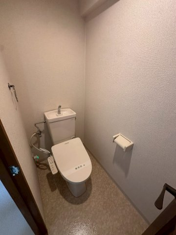 フォルチューナ芦屋のトイレ