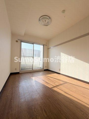 鉄飛坂マンションの内装