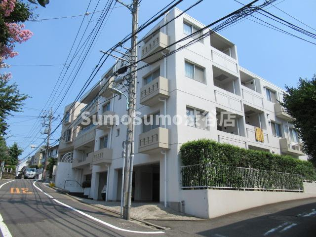 鉄飛坂マンションの外観