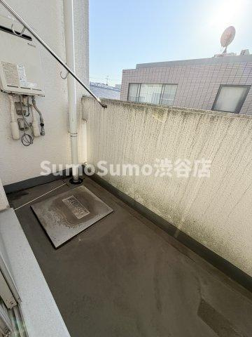 鉄飛坂マンションのバルコニー